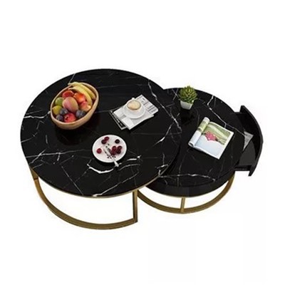 Kiillotetut kiviset sivupöydät olohuoneeseen